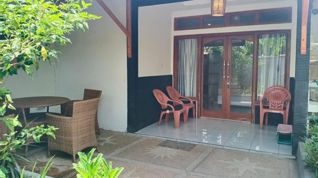 Gili Guest House Gili Air Exterior photo